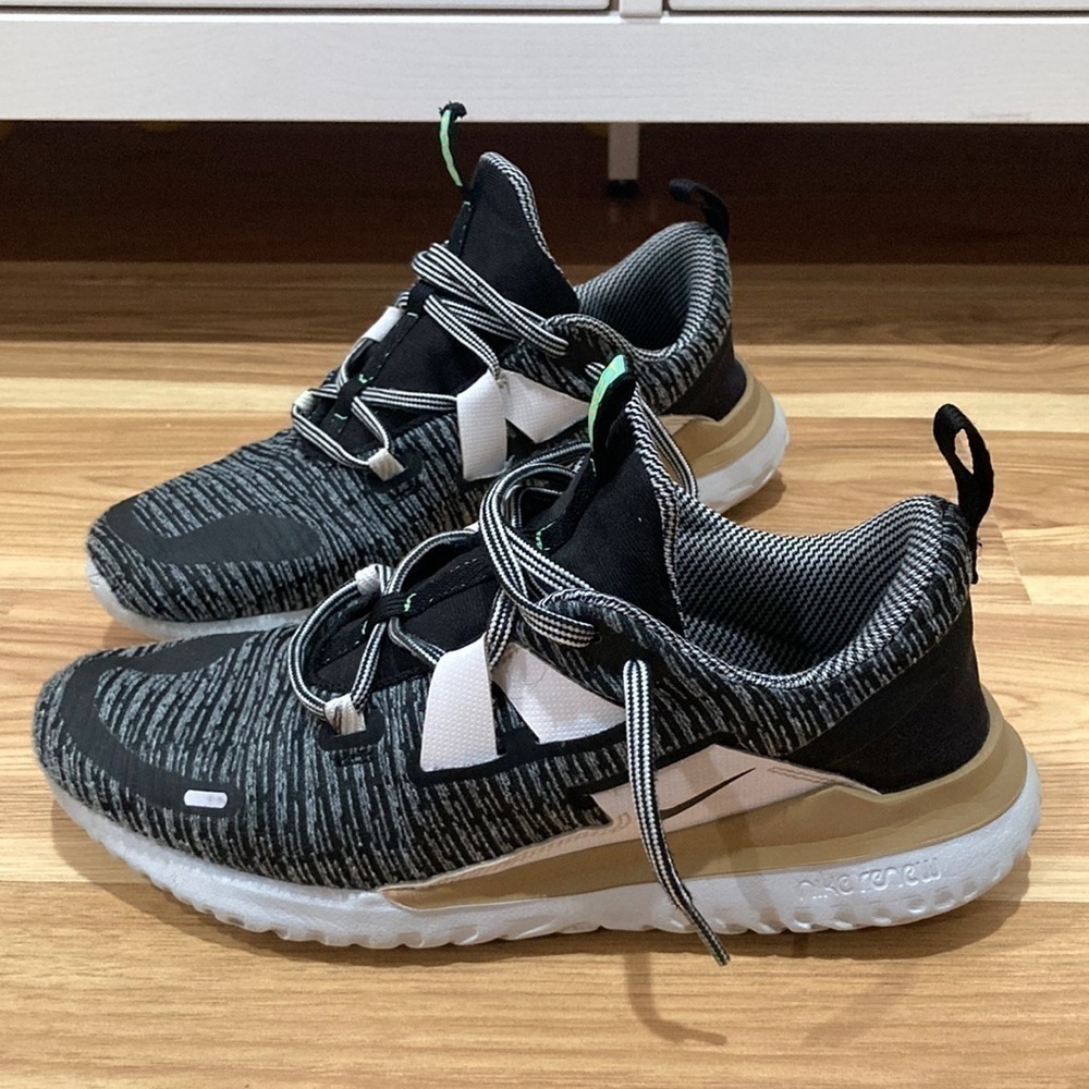 Men’s Nike Renew Arena SE